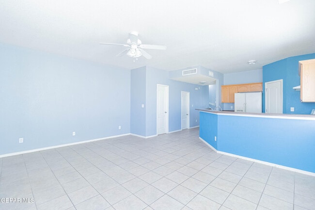 Building Photo - 5917 Cielo Del Rey Pl