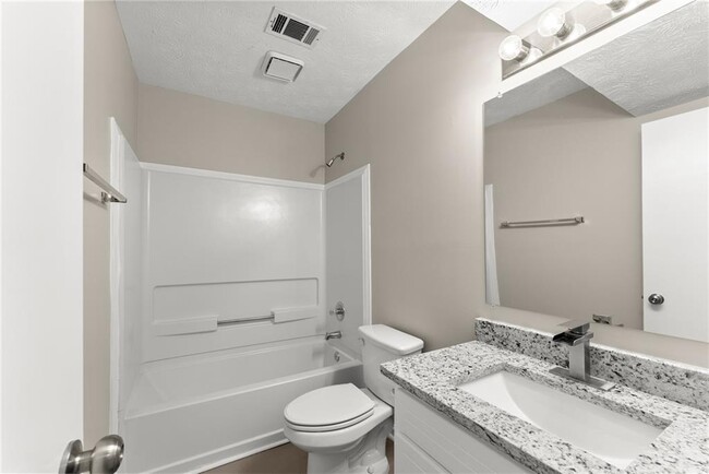 Building Photo - 175 Cedar Ridge Dr