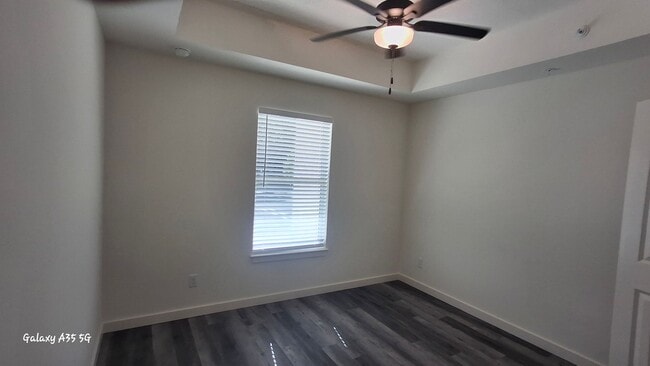 Building Photo - ***PRICE REDUCTION*** Now Leasing – 3 Bedroom / 2 Bathroom Luxury Apartments