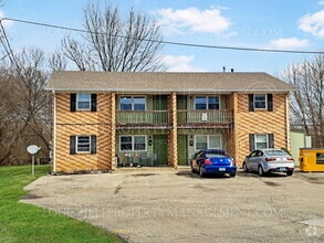Building Photo - 3811 Carpenter Dr