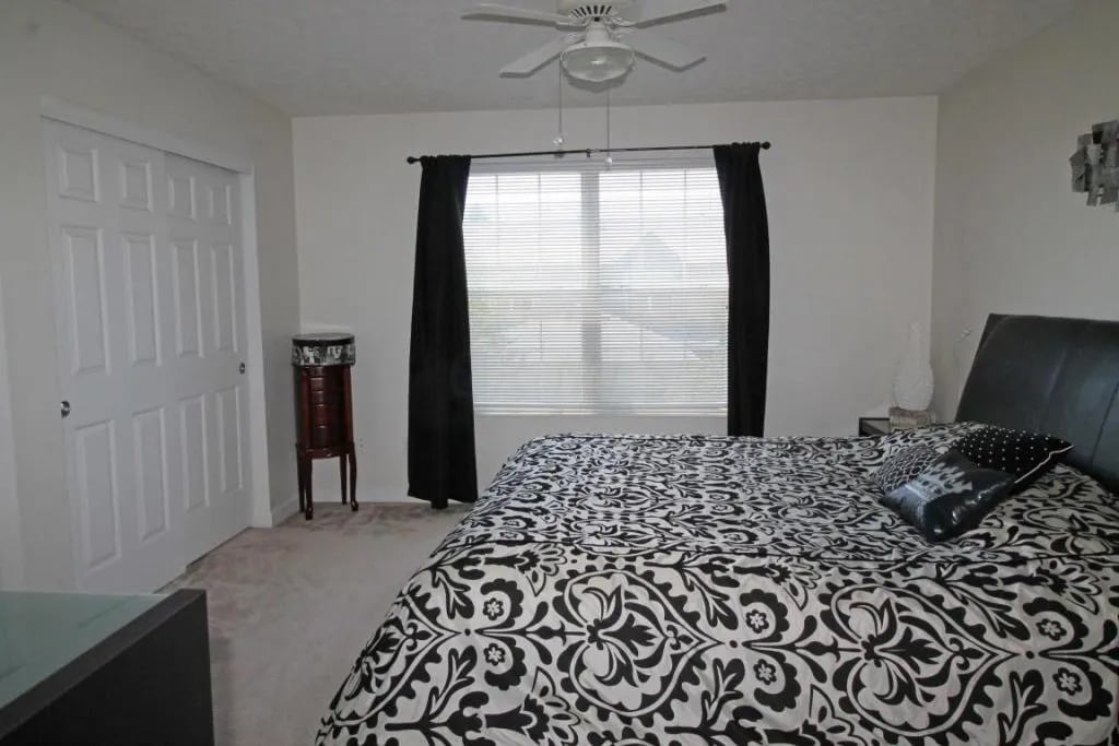 Building Photo - 5702 Mango Ln