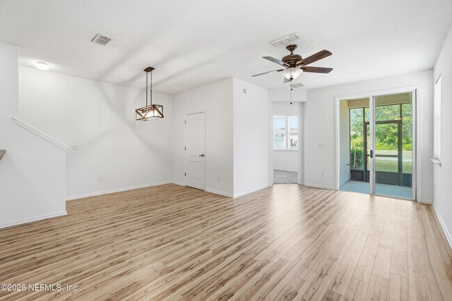 Building Photo - 6119 Bartram Village Dr