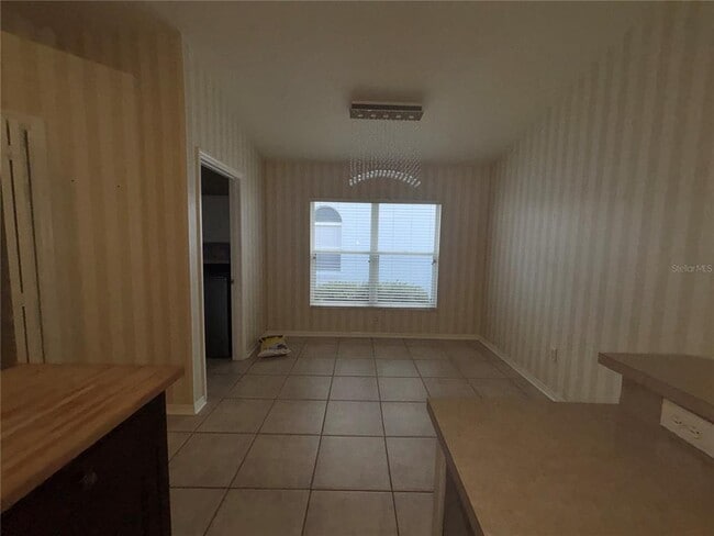 Building Photo - 10132 Heather Sound Dr