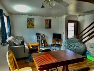 living room with main entrance - 2016 McKenna Blvd