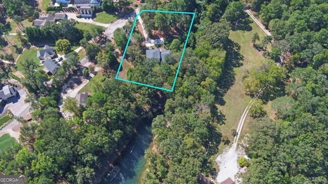 Building Photo - 675 Freedom Heights Dr