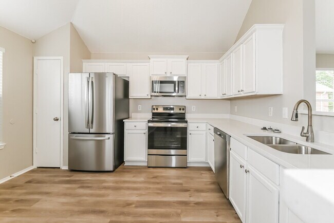 Building Photo - 1603 Wolf Creek Dr