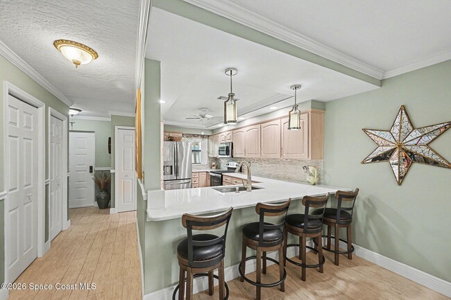 Building Photo - 2160 N Hwy A1A