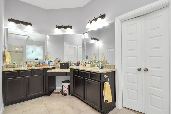 Building Photo - 5534 Lady Lyle Wy