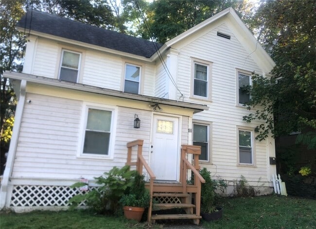 Primary Photo - 14 Reynolds Ave