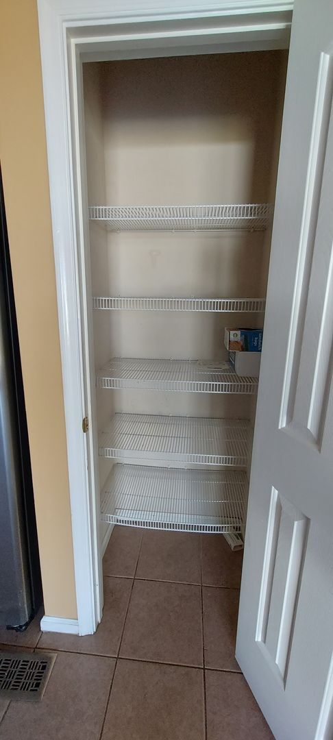 Building Photo - Beautiful home in GREAT location