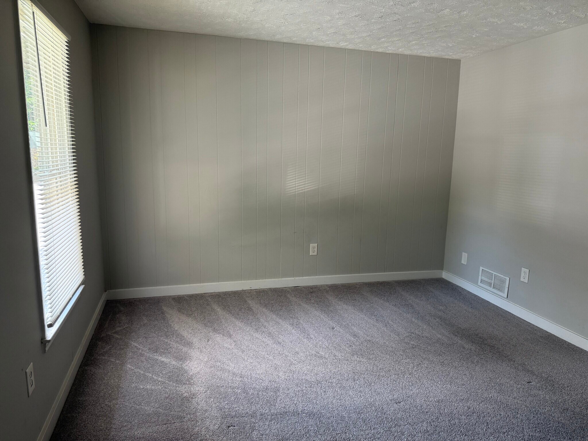 Bedroom 1 - 1071 Oakland Ave SE