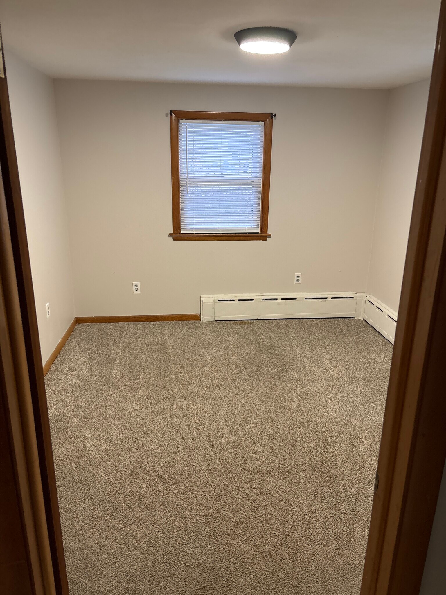 Building Photo - 44 High St