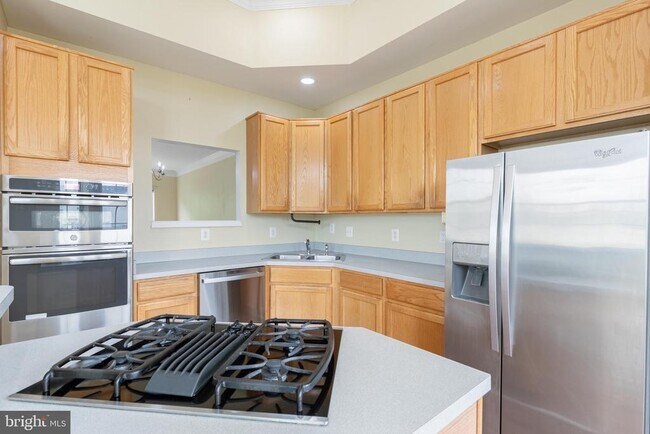 Building Photo - 21639 Kings Crossing Terrace