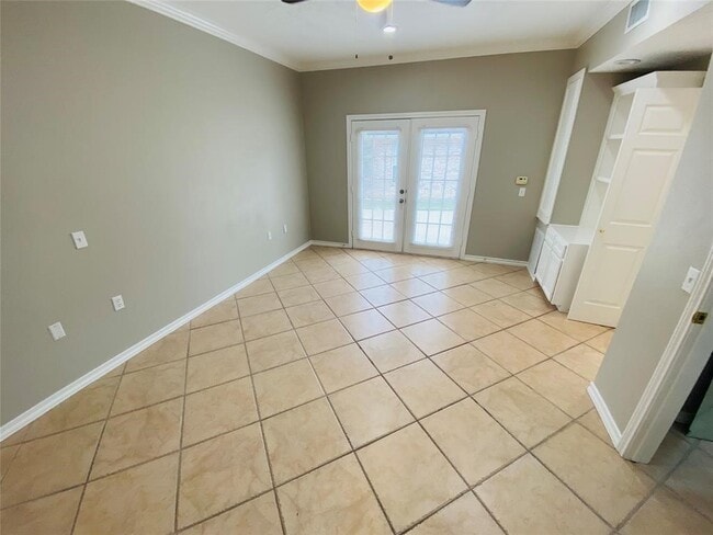 Building Photo - 71 Wick Willow Dr