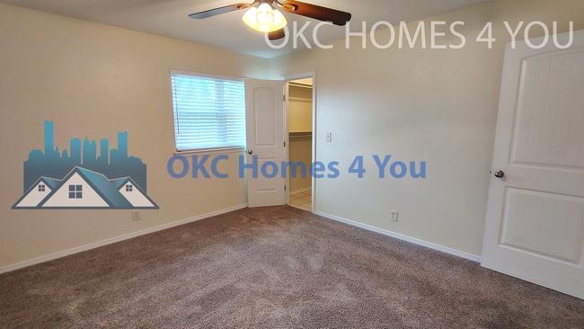 Building Photo - Live in Mustang and save $650 off the first full months rent!