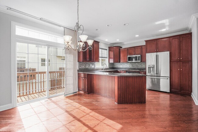 Building Photo - 2634 Blakely Ln
