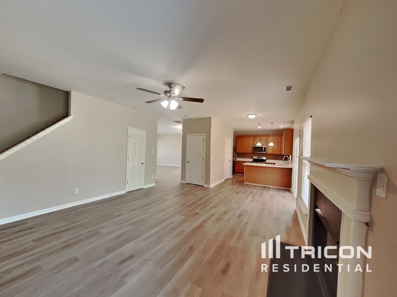 Building Photo - 1104 Braemar Highland Dr