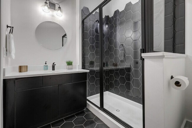 Building Photo - 940 Piedmont Ave NE