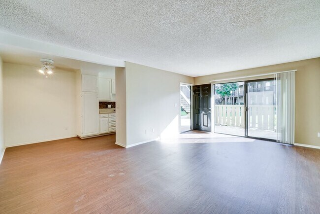 Building Photo - Highlander Park Apartments