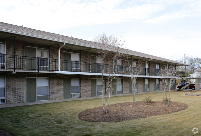 Building Photo - Cavell Court Apartments