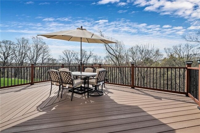 Building Photo - 8025 Jordan Ct