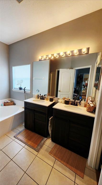 Building Photo - 3132 Regal Darner Dr