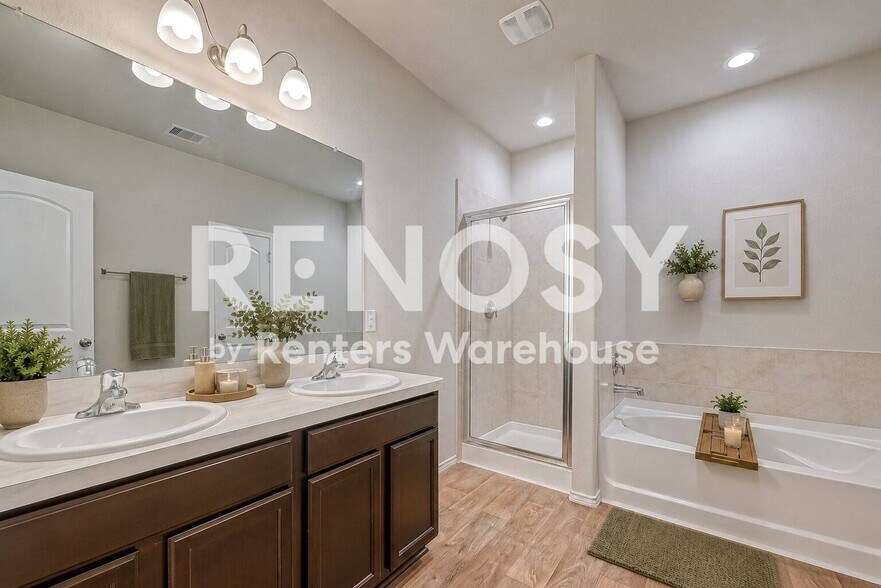 Building Photo - 14122 Silver Falls Ct