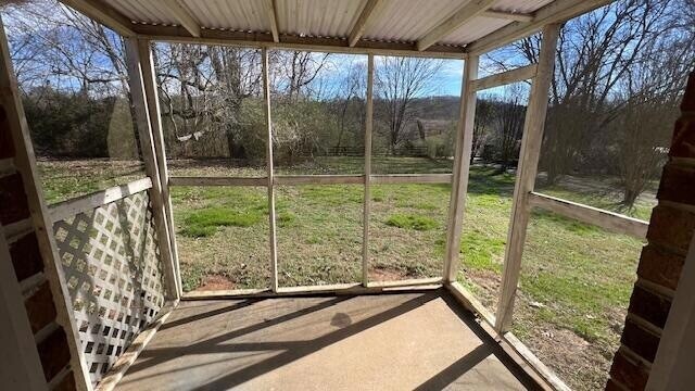 Building Photo - 155 Eastview Ave