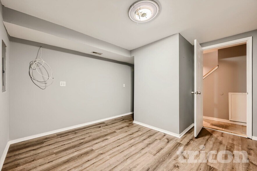 Building Photo - 6603 Polynesian Ln