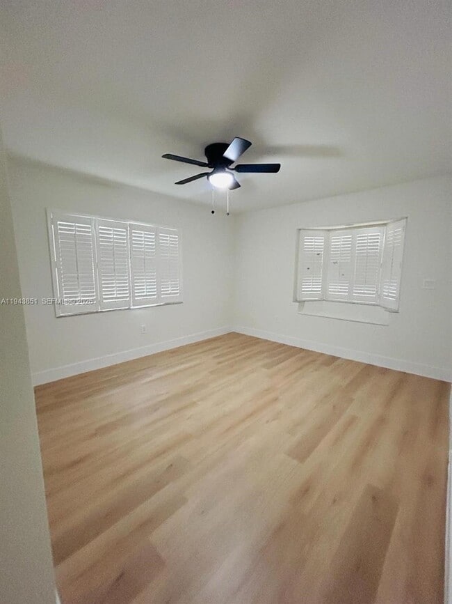 Building Photo - 6330 SW 34th St