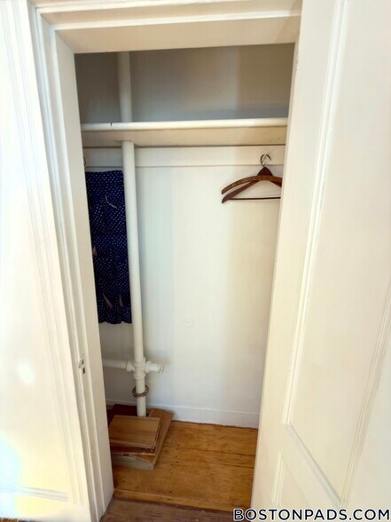 Building Photo - 45 N Beacon St