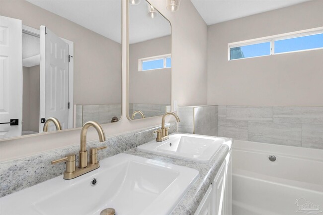 Building Photo - 6463 Sailport Cove