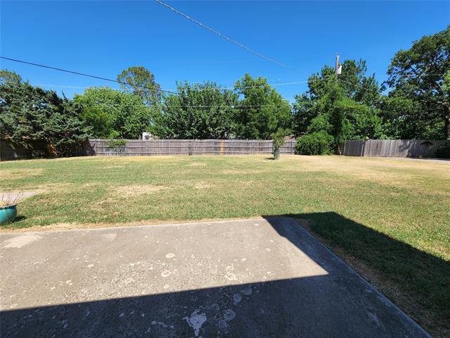Building Photo - 2604 Buckingham Dr