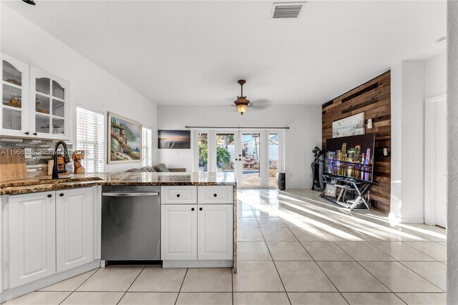 Building Photo - 18226 SW 145th Ave