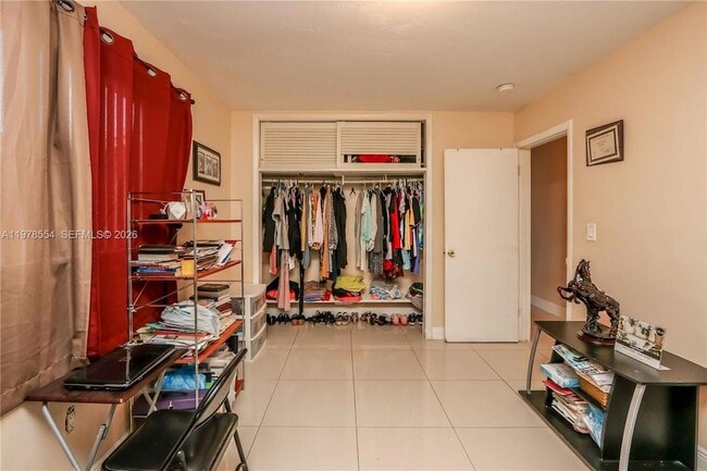 Building Photo - 7769 Biltmore Blvd