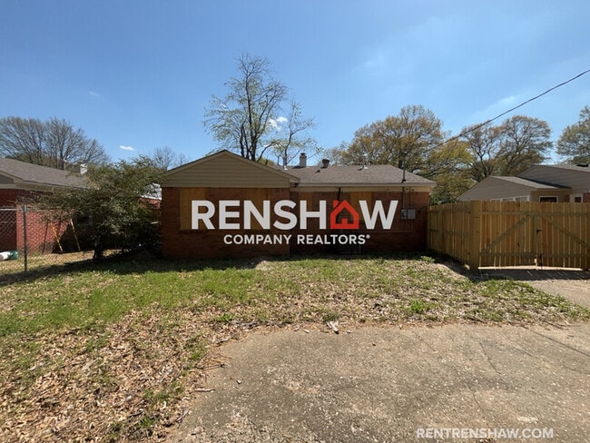 Building Photo - 3634 McDuff Ave