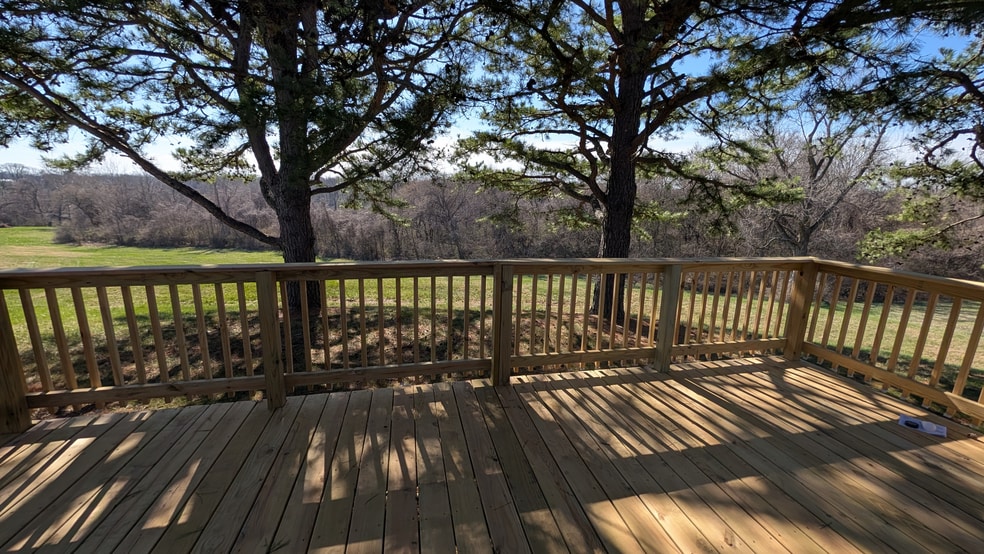 Building Photo - 3430 Sharon Ln