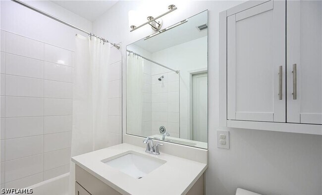 Building Photo - 7320 Rockefeller Dr