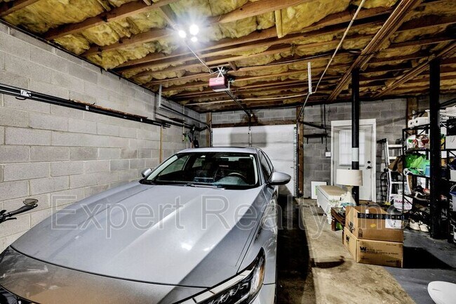 Building Photo - 2275 Blackjack Rd