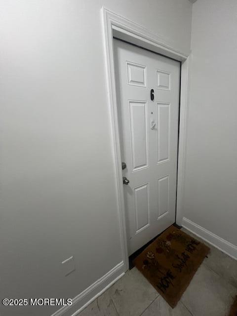 Building Photo - 20-28-28 E Main St