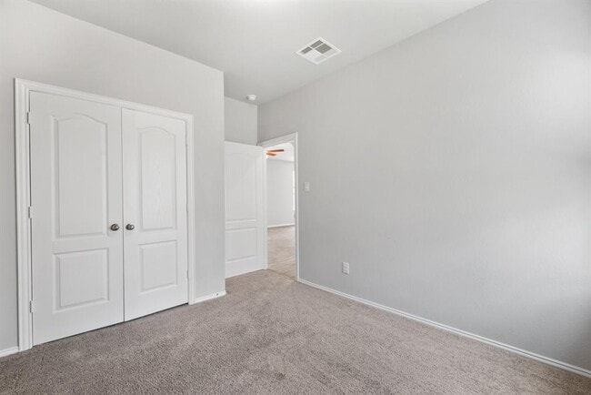 Building Photo - 31711 Azzaro Cir