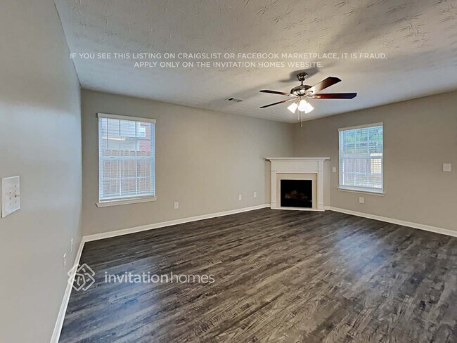 Building Photo - 185 Addy Ln