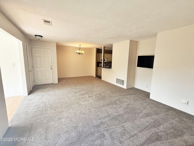 Building Photo - 55 Frontier Way
