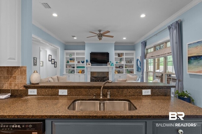 Building Photo - 25911 Tealwood Dr