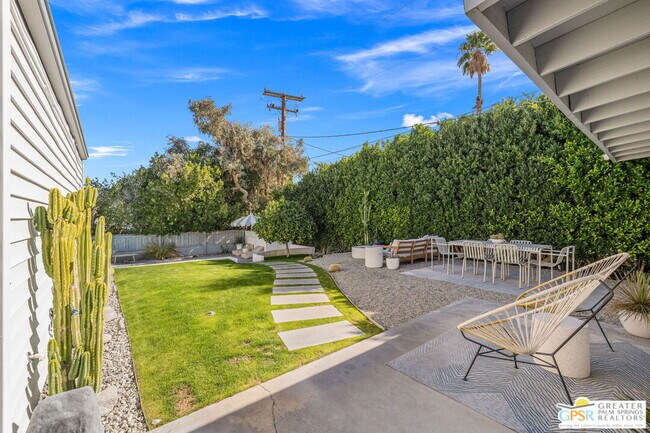 Building Photo - 37830 Cathedral Canyon Dr