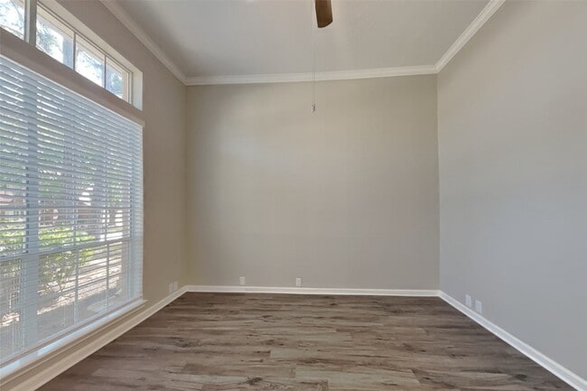 Building Photo - 18803 Racquet Sports Way