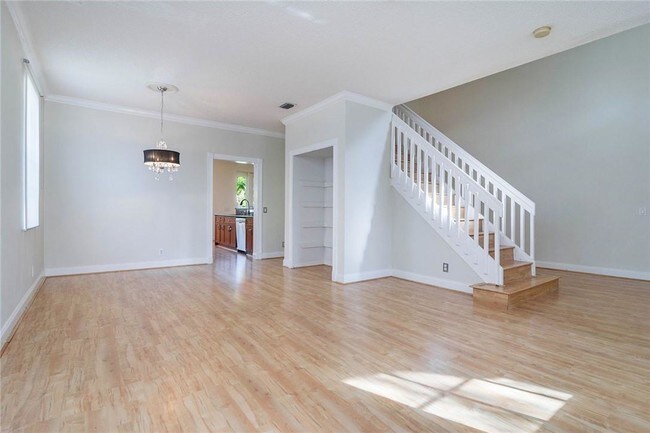 Building Photo - 4102 Pinewood Ln