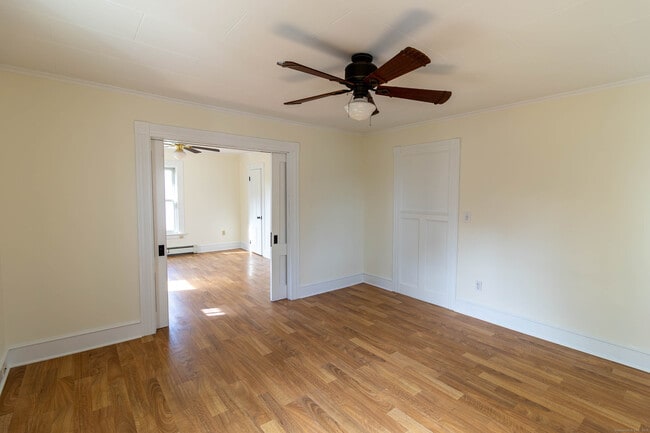 Building Photo - 62 Lincoln Ave