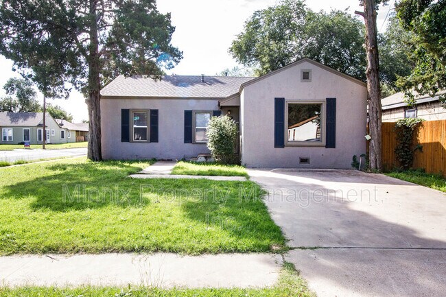 Building Photo - 2401 24th St