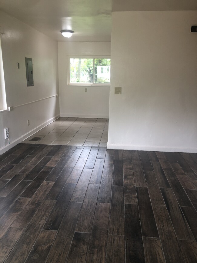 Kitchen/Family Room - 4646 Curundu Ave